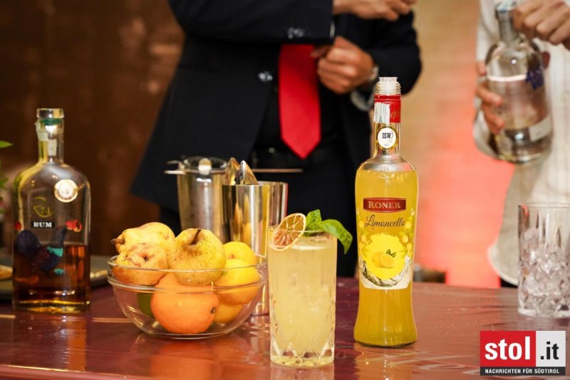 Bar Lab Roner South Tyrol's most popular Cocktail Bar / RONER
